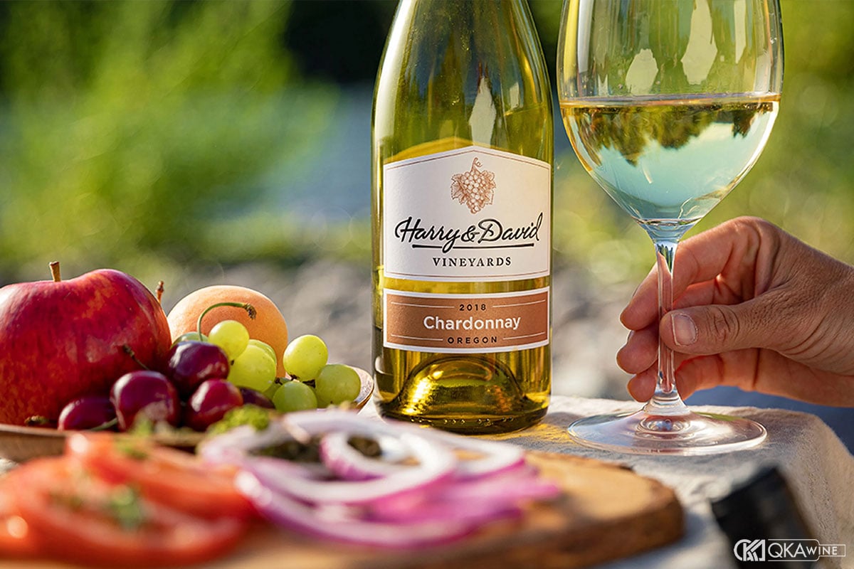 Rượu vang trắng Chardonnay