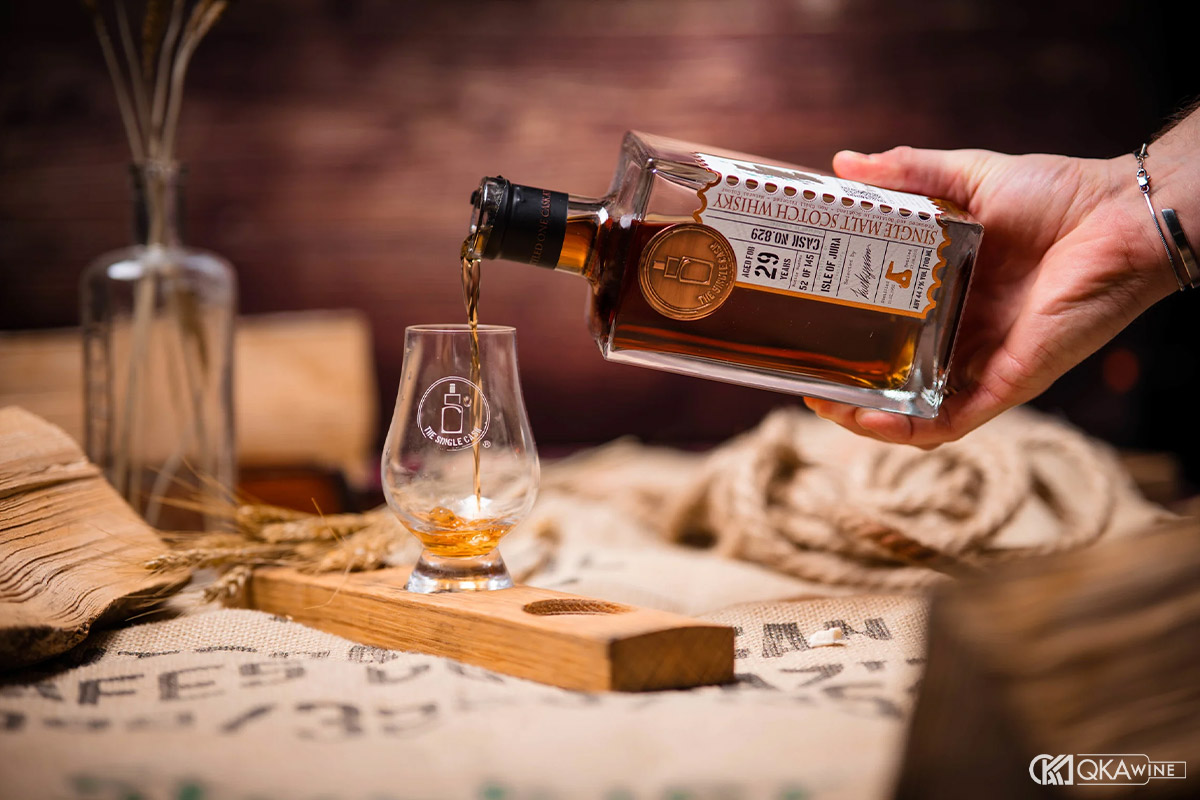 Whisky làm từ gì?