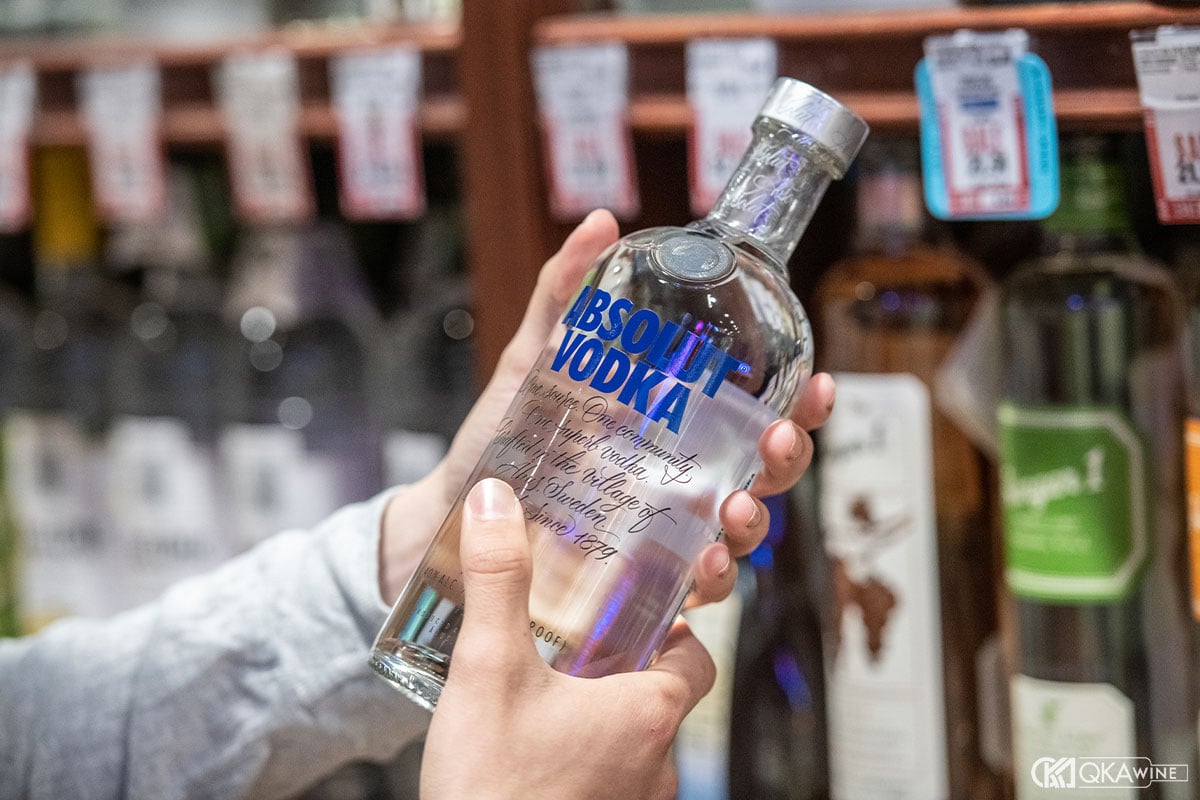 Cách mua Vodka đúng giá