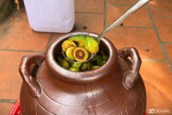 Cách ngâm rượu quả trâu cổ