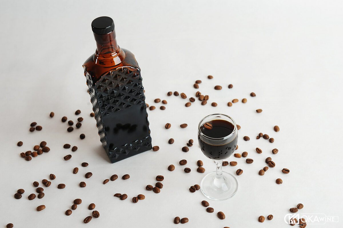 Kahlua: coffee liqueur từ Mexico