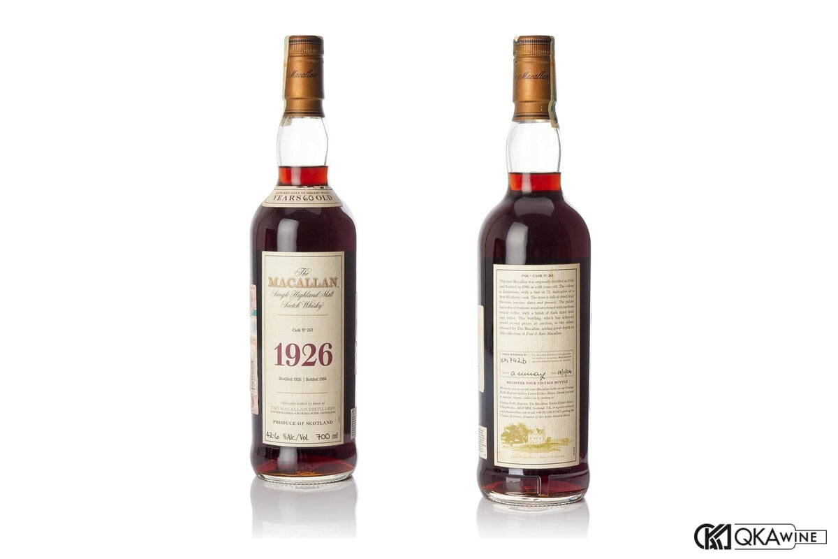 Chai Macallan 1926 Fine & Rare 60 năm bán 2,125 triệu bảng